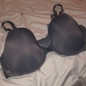 Victoria Secret Front closure bra